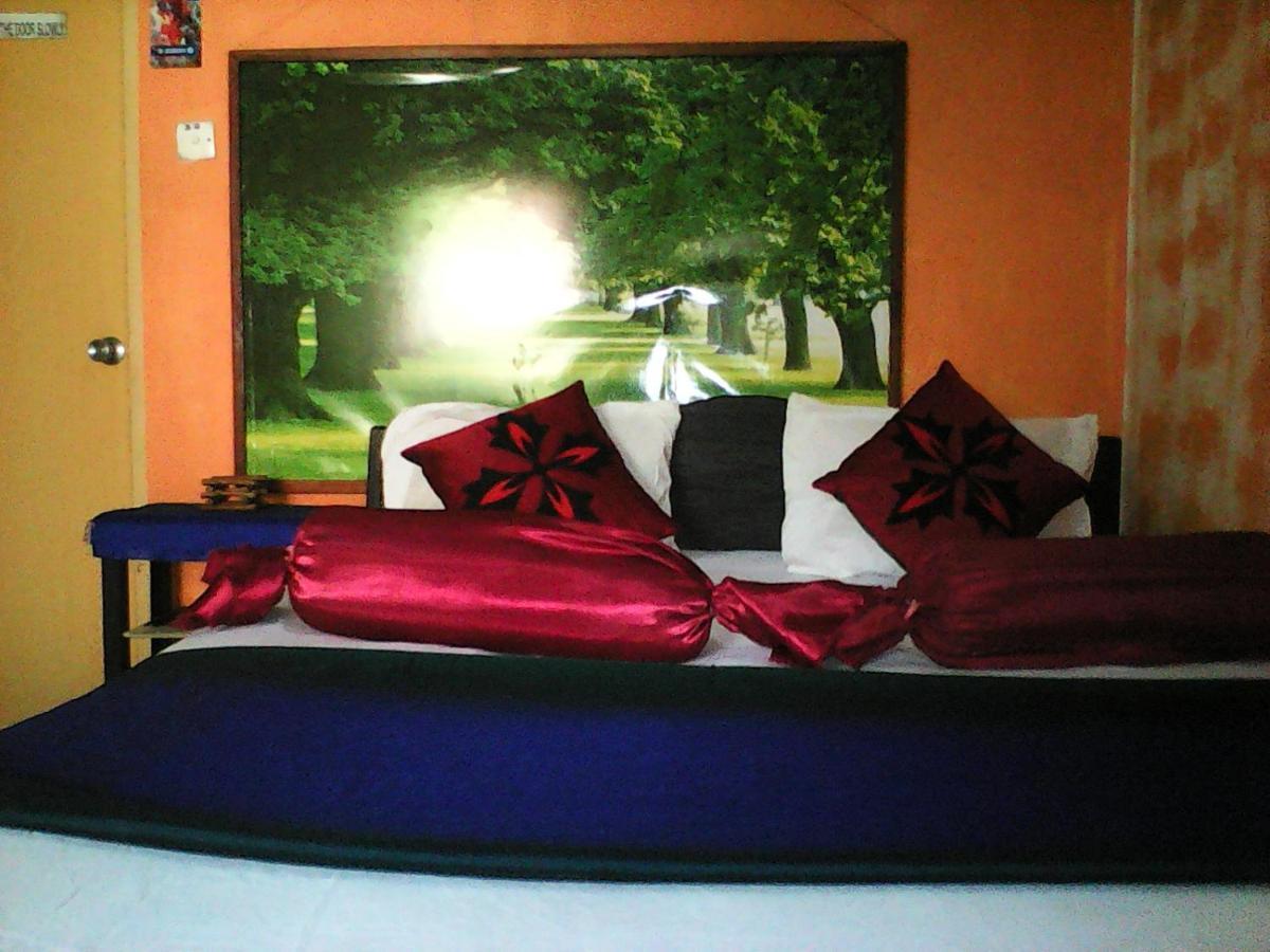 Lotus Inn Tourist Resort Dambulla Exterior photo
